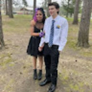 Meet your Posher, Mia